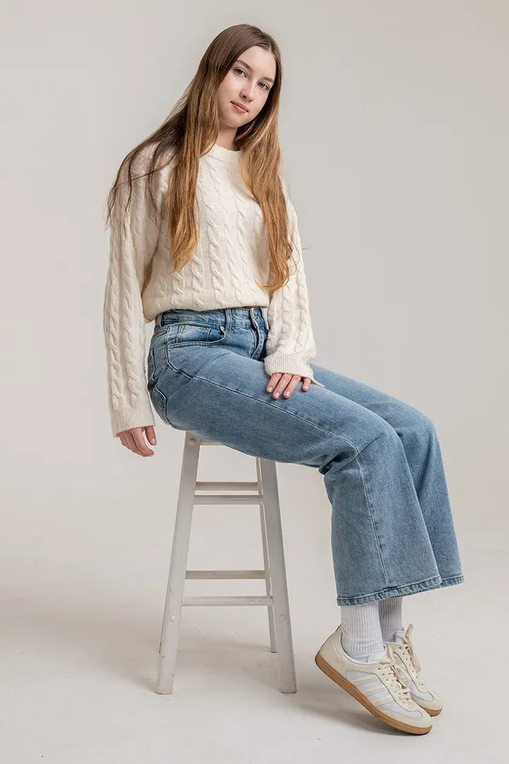 CurvaLuxe High-Rise Relaxed Jeans